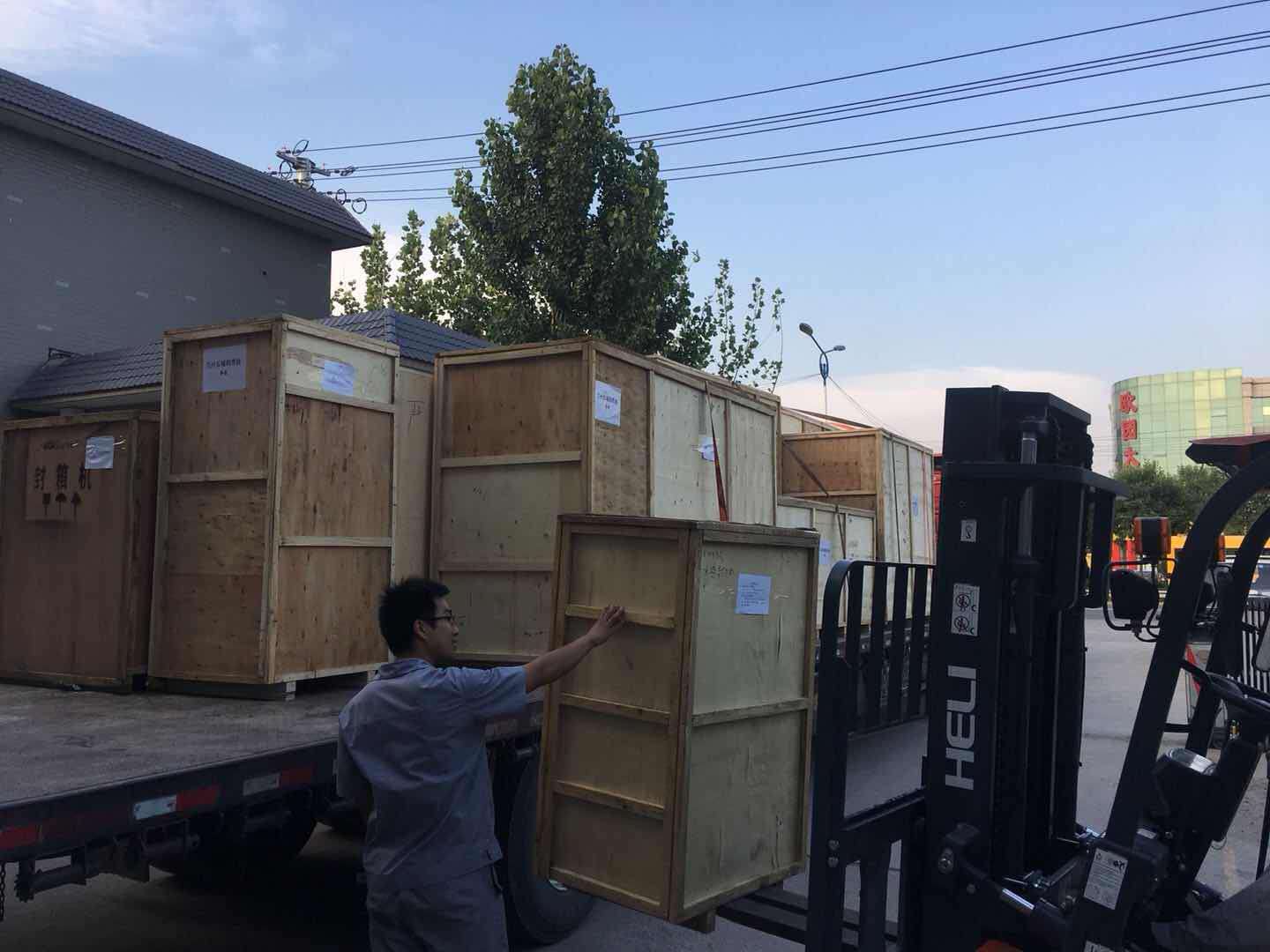 辣椒醬灌裝機(jī)的搬運(yùn)與運(yùn)輸需要注意的問題？